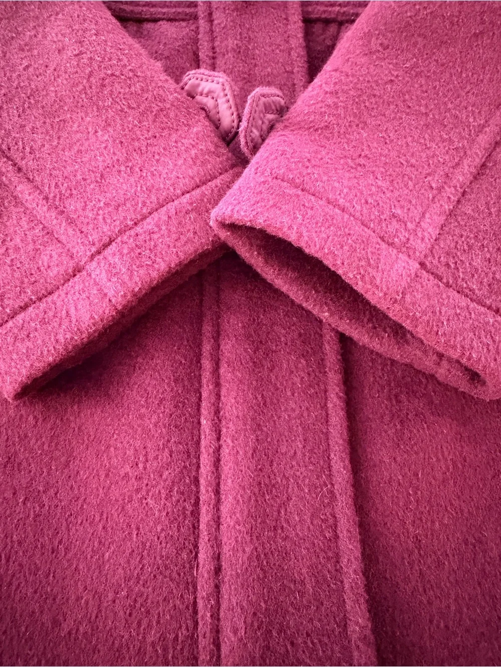 Burberry Girls' Duffel Hooded Coat in Deep Burgundy 100% Wool Sz10